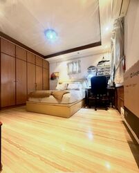 Blk 285A Toh Guan Road (Jurong East), HDB Executive #584497161